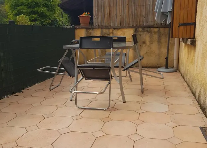 Maison Dans Un Village Calme Σπίτι διακοπών